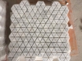 Dreieck Form weißen Carrara-Marmor-Mosaik