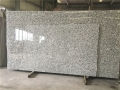 Chinesische grauer Granit poliert Platten G439